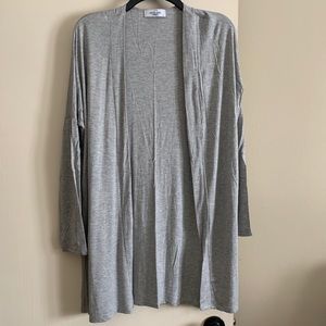 Carly Jean Los Angeles lightweight gray cardigan